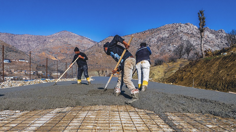 SASON İLÇESİ BETON YOL ÇALIŞMASI